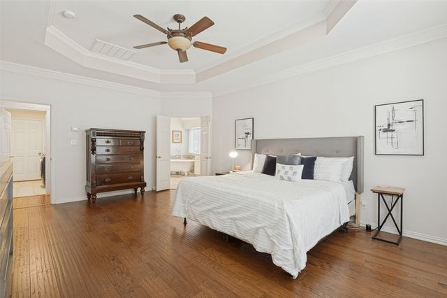 2323 Everton Drive, Arlington, TX 76001