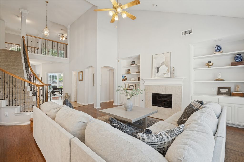 2323 Everton Drive, Arlington, TX 76001 — photo 4
