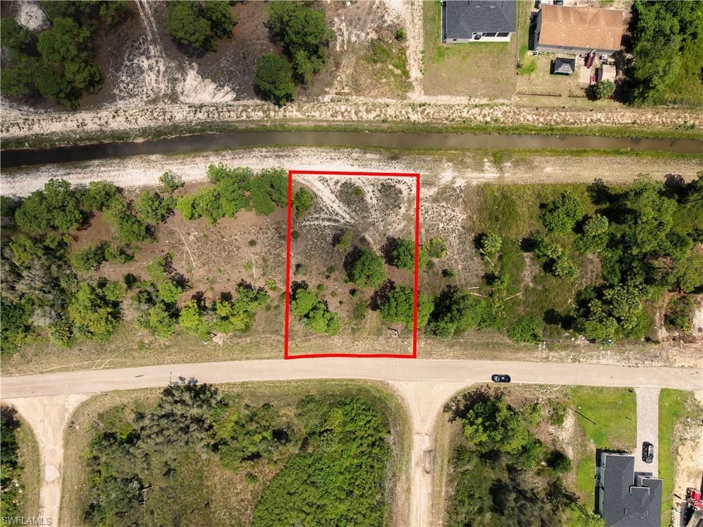 1041 Coleridge ST, LEHIGH ACRES, FL 33974 — photo 2