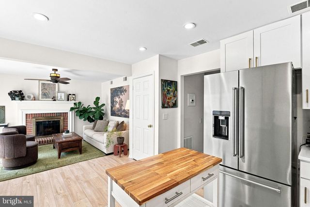 12257 EXBURY ST, Herndon, VA 20170