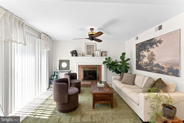 12257 EXBURY ST, Herndon, VA 20170