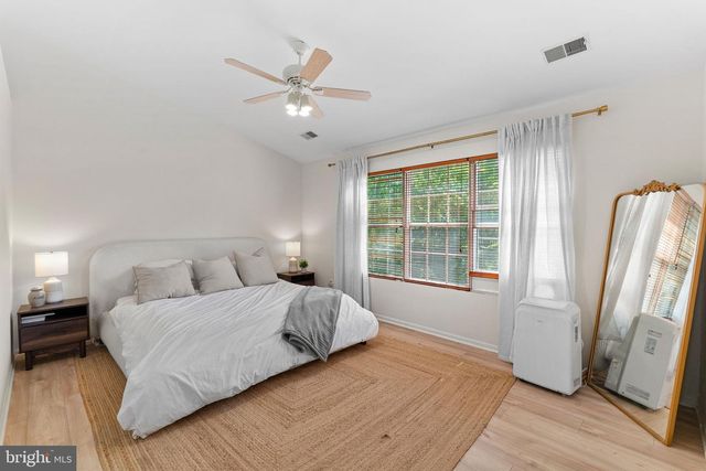 12257 EXBURY ST, Herndon, VA 20170