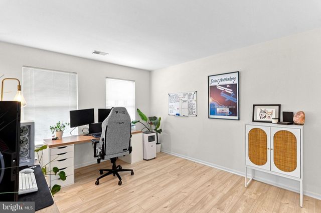 12257 EXBURY ST, Herndon, VA 20170