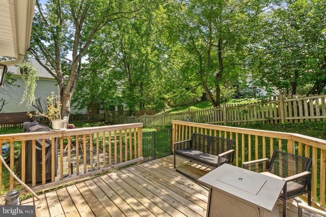 12257 EXBURY ST, Herndon, VA 20170