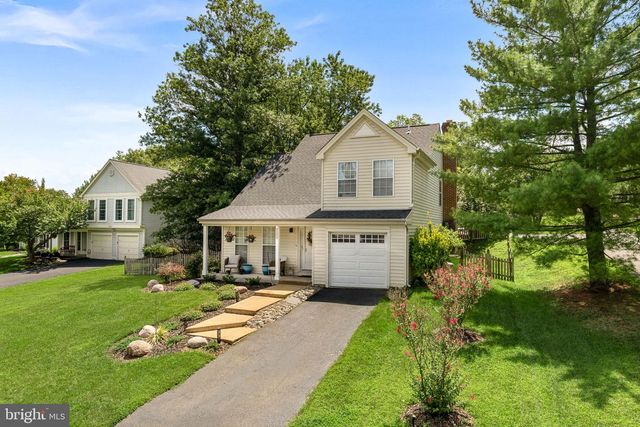 12257 EXBURY ST, Herndon, VA 20170
