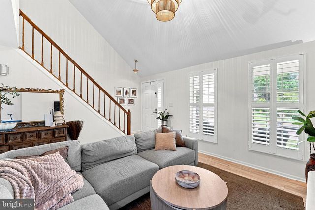 12257 EXBURY ST, Herndon, VA 20170
