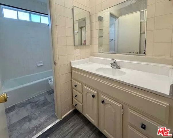 4047 W 136th Street, Hawthorne, CA 90250