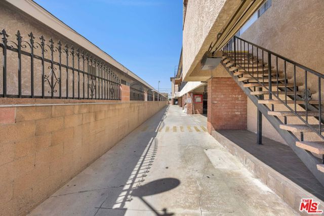 4047 W 136th Street, Hawthorne, CA 90250