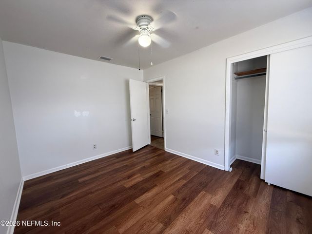 7609 TACONY Drive, Jacksonville, FL 32277