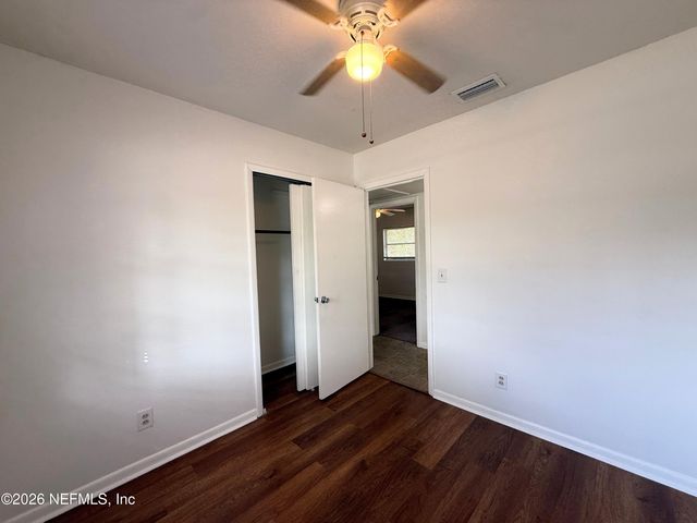 7609 TACONY Drive, Jacksonville, FL 32277