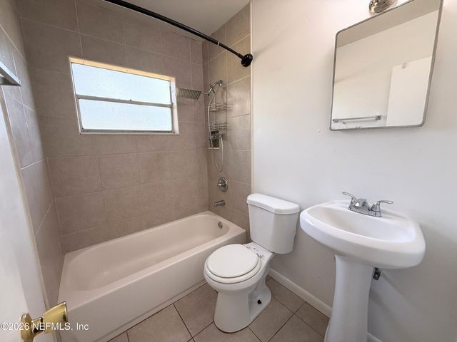 7609 TACONY Drive, Jacksonville, FL 32277