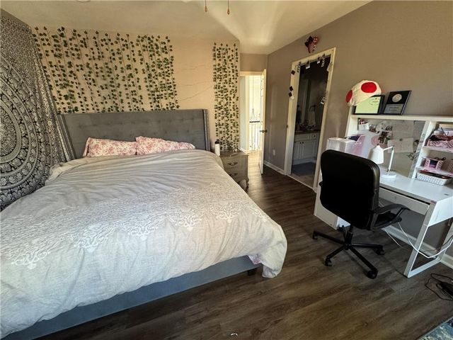 525 Lake Medlock Drive, Alpharetta, GA 30022