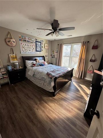 525 Lake Medlock Drive, Alpharetta, GA 30022