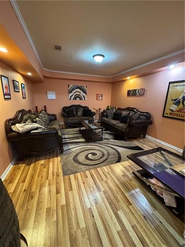 525 Lake Medlock Drive, Alpharetta, GA 30022