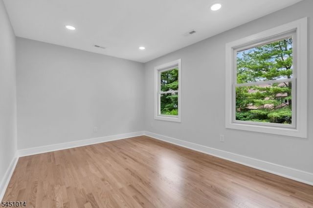 96 North St, Madison Boro, NJ 07940