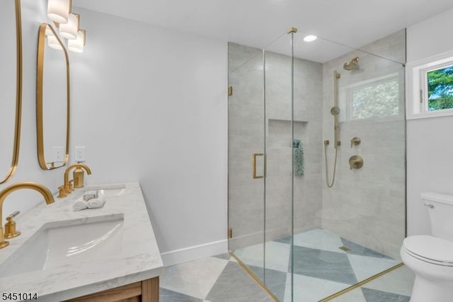 96 North St, Madison Boro, NJ 07940