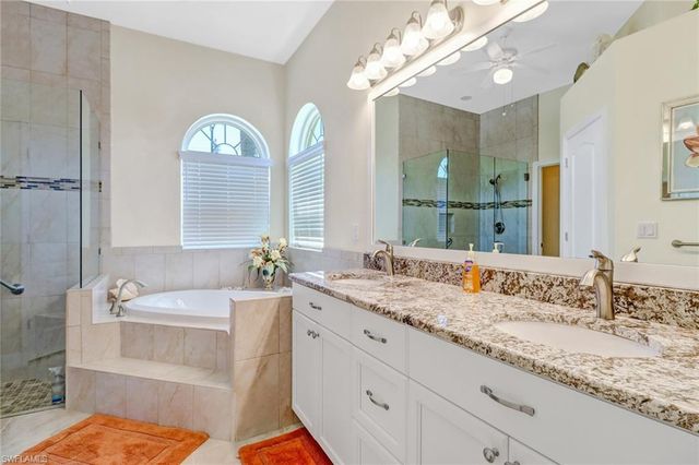 1119 1st TER, Cape Coral, FL 33990