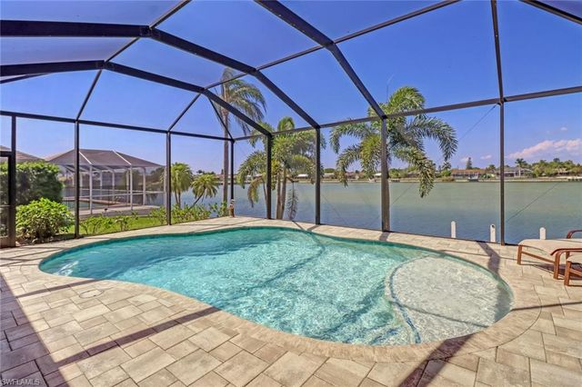 1119 1st TER, Cape Coral, FL 33990