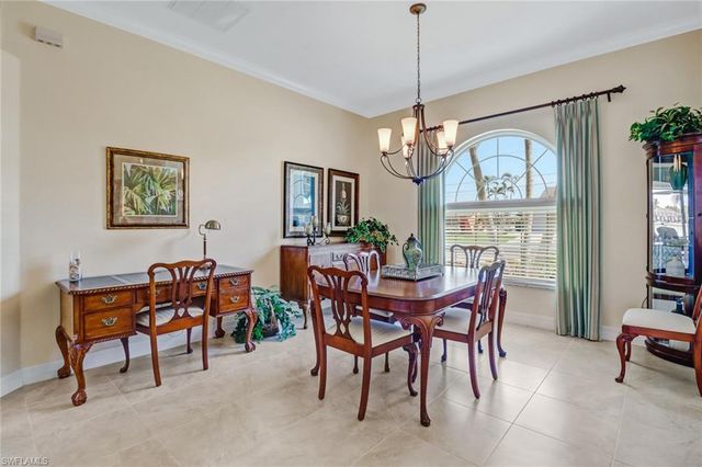 1119 1st TER, Cape Coral, FL 33990