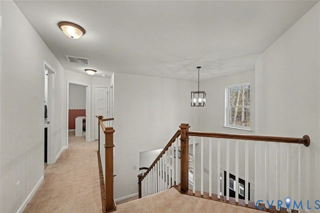 794 White Oak Rd, Fredericksburg, VA 22405