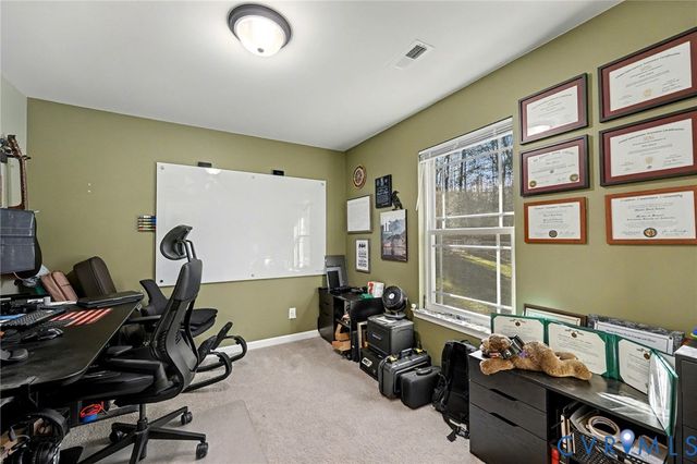 794 White Oak Rd, Fredericksburg, VA 22405