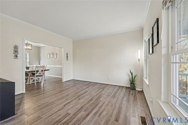 794 White Oak Rd, Fredericksburg, VA 22405