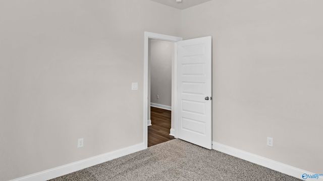 7039 Willow Walk Boulevard SE, Gurley, AL 35748