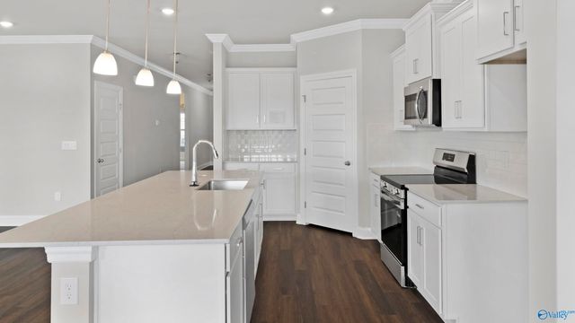 7039 Willow Walk Boulevard SE, Gurley, AL 35748
