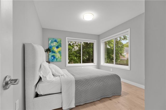 27 Weatherly Avenue, Newport, RI 02840