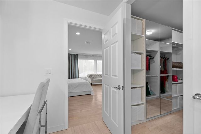 27 Weatherly Avenue, Newport, RI 02840