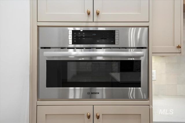 3323 W Golden Barrel St., Eagle, ID 83616