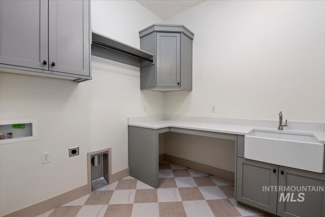 3323 W Golden Barrel St., Eagle, ID 83616