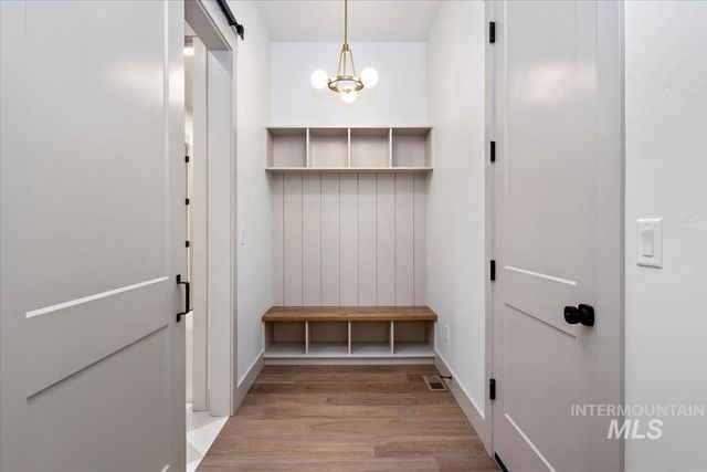 3323 W Golden Barrel St., Eagle, ID 83616