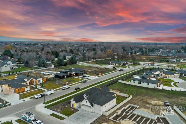 3323 W Golden Barrel St., Eagle, ID 83616