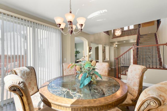 2624 Grazing Point Way, Elk Grove, CA 95757
