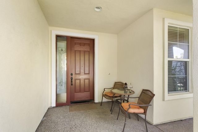 2624 Grazing Point Way, Elk Grove, CA 95757