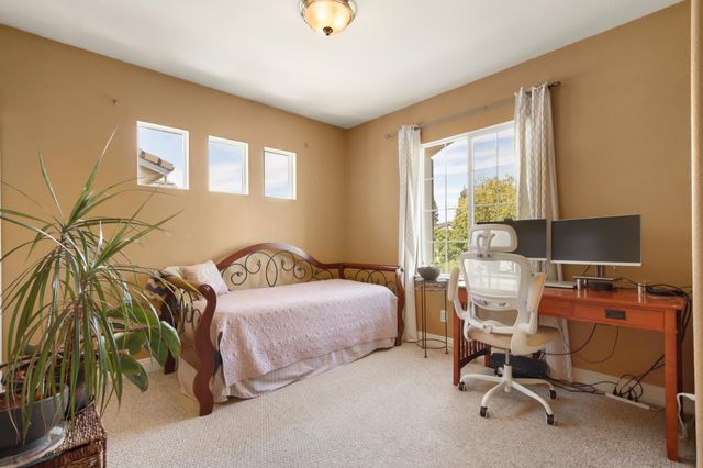 2624 Grazing Point Way, Elk Grove, CA 95757