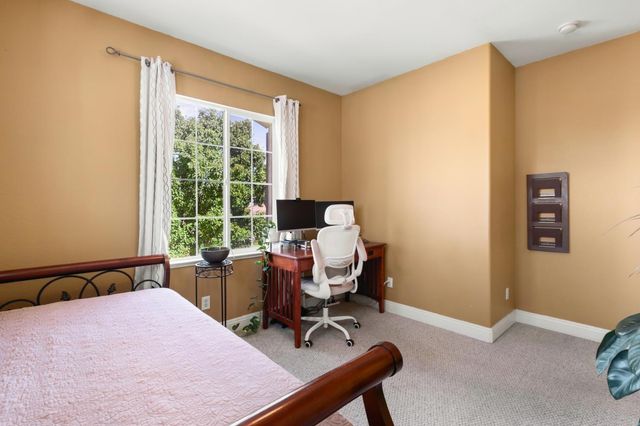 2624 Grazing Point Way, Elk Grove, CA 95757
