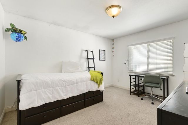 2624 Grazing Point Way, Elk Grove, CA 95757
