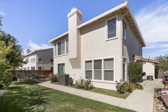 2624 Grazing Point Way, Elk Grove, CA 95757