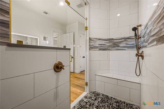 481 Via Lago, Belton, TX 76513