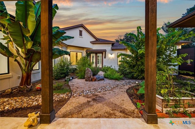 481 Via Lago, Belton, TX 76513