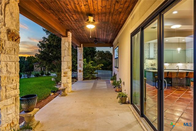 481 Via Lago, Belton, TX 76513