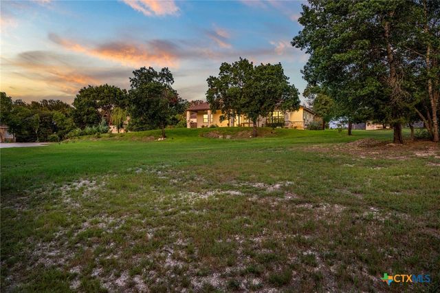 481 Via Lago, Belton, TX 76513