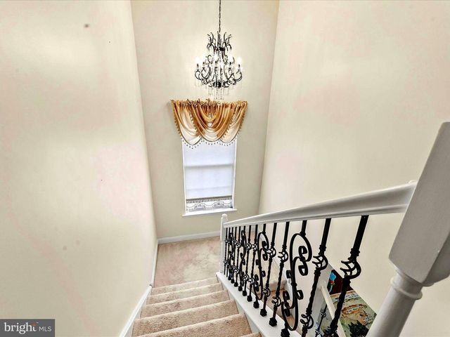 3033 HONEYMEAD RD, Downingtown, PA 19335