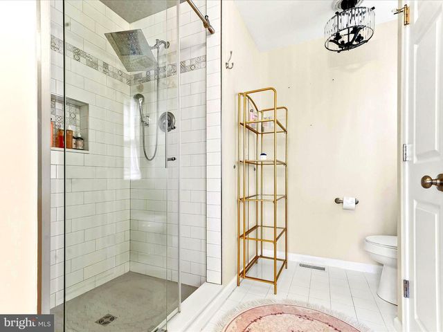 3033 HONEYMEAD RD, Downingtown, PA 19335