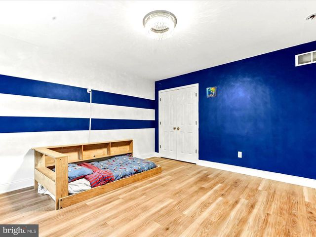 3033 HONEYMEAD RD, Downingtown, PA 19335