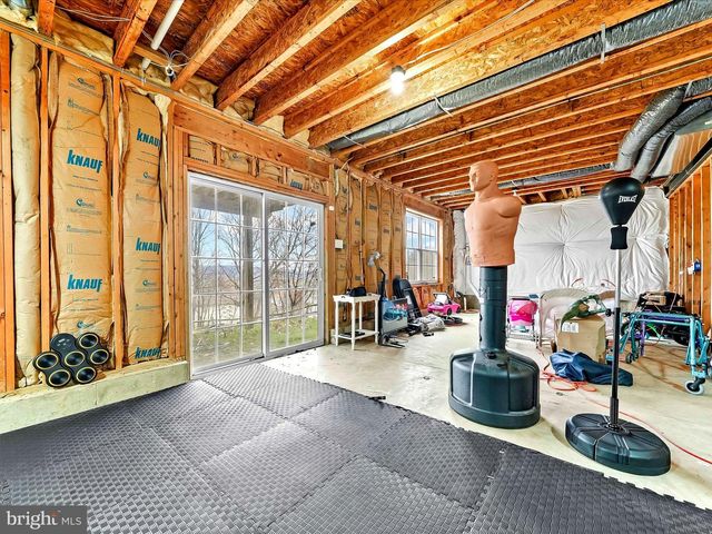 3033 HONEYMEAD RD, Downingtown, PA 19335