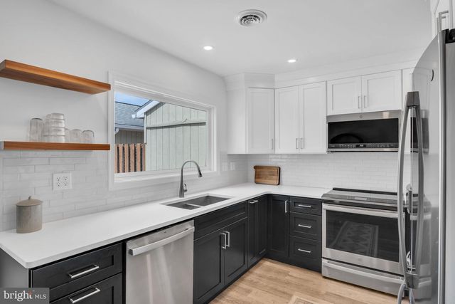477 DELANCEY COURT, Mechanicsburg, PA 17055