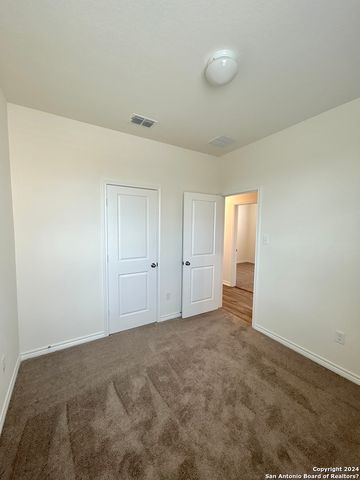 428 Blacktail Dr, New Braunfels, TX 78130